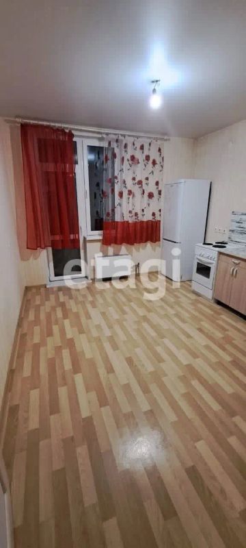 Лот: 24772252. Фото: 1. Сдам 1-комн. кв. 45 кв.м. Красноярск... Квартиры, студии