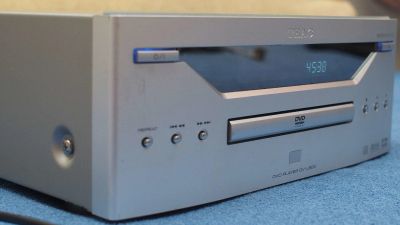 Лот: 15687156. Фото: 1. Teac DV-L800. DVD, Blu-Ray плееры