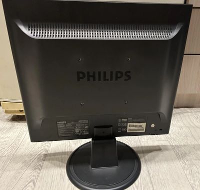 Лот: 20015548. Фото: 1. Монитор Philips. ЖК-мониторы