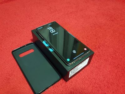 Лот: 14360213. Фото: 1. Samsung Galaxy s10+ 8/128 аквамарин... Смартфоны