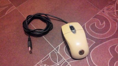 Лот: 5093744. Фото: 1. Мышь оптическая USB Logitech RX300. Клавиатуры и мыши