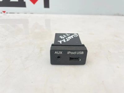 Лот: 25747903. Фото: 1. разъем aux Hyundai Elantra HD. Двигатель и элементы двигателя