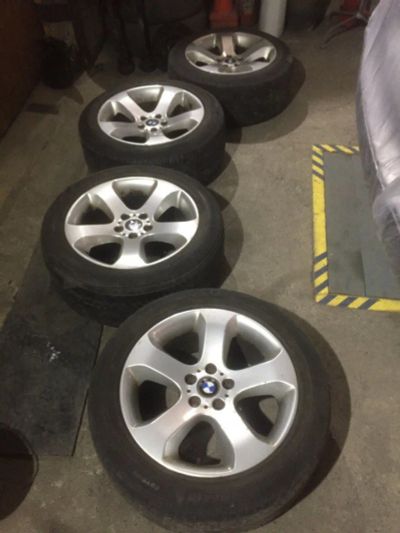 Лот: 11128386. Фото: 1. Колеса BMW E53. Шины на дисках