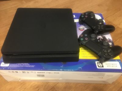 Лот: 17955701. Фото: 1. Приставка Play Station 4. Игровые приставки, консоли