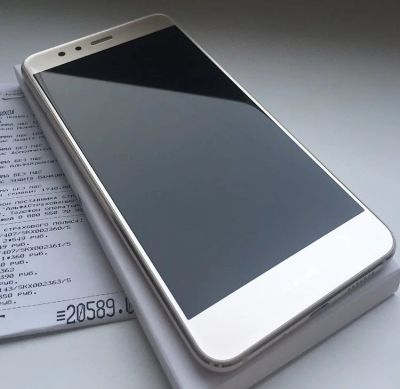 Лот: 11113357. Фото: 1. Huawei P10 GOLD /64GB/12mp камера... Смартфоны