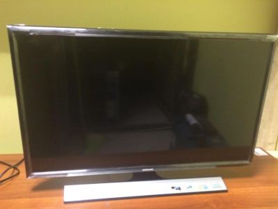 Лот: 7163621. Фото: 1. телевизор Samsung LT-28 E 310... Телевизоры