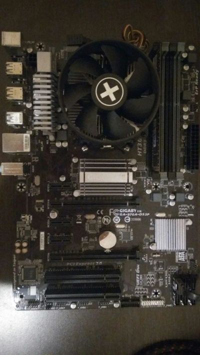 Лот: 13034119. Фото: 1. Материнская плата Gigabyte GA-970A-DS3P... Материнские платы