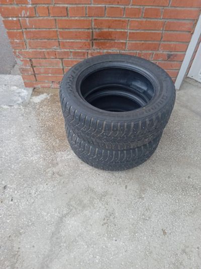Лот: 19123539. Фото: 1. Bridgestone 235/55R17 Ice cruiser... Шины