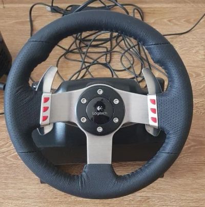 Лот: 17738352. Фото: 1. Руль Logitech G27. Рули, джойстики