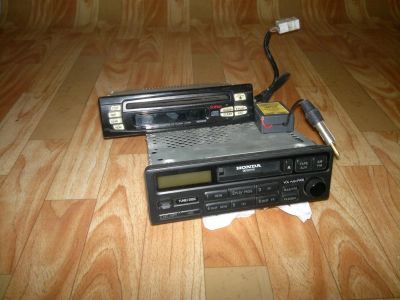 Лот: 3379358. Фото: 1. штатная могнитола. Автомагнитолы