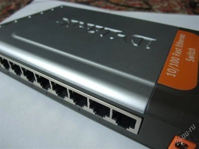 Лот: 1466631. Фото: 1. Коммутатор D-Link DES-1008D [8-порт... Маршрутизаторы (роутеры)