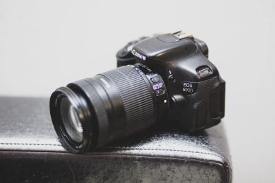 Лот: 15531270. Фото: 1. canon eos 600d. Цифровые зеркальные