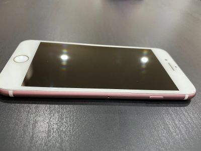 Лот: 17490336. Фото: 1. iPhone 7 32gb Rose Gold. Смартфоны