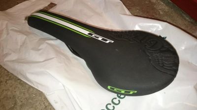 Лот: 7839859. Фото: 1. Седло GT Avalanche Sport. Запчасти