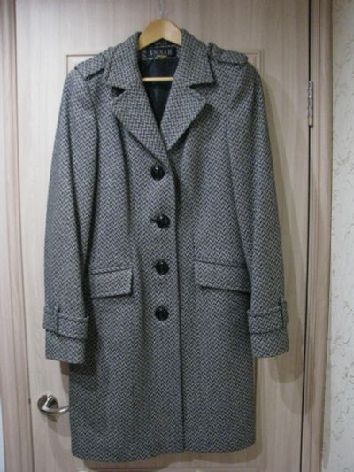 Лот: 7160189. Фото: 1. Пальто демисезонное. Верхняя одежда