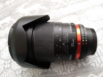 Лот: 11017034. Фото: 1. Rokinon(Samyang) 35mm f/1.4 ED... Объективы
