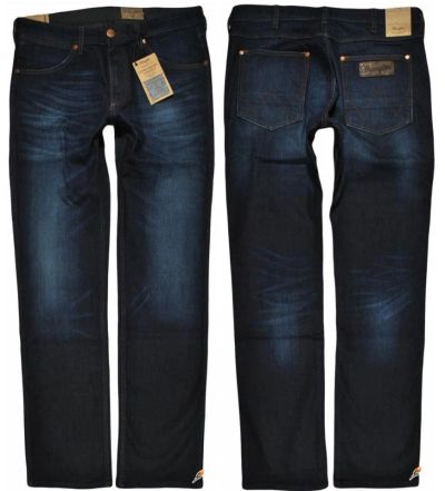 Лот: 7639546. Фото: 1. Джинсы мужские Wrangler ACE Straight... Брюки, джинсы, шорты