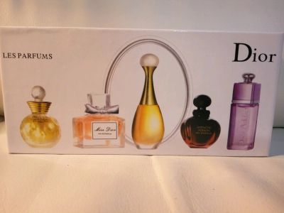 Лот: 9149235. Фото: 1. Dior парфюм набор. Женская парфюмерия