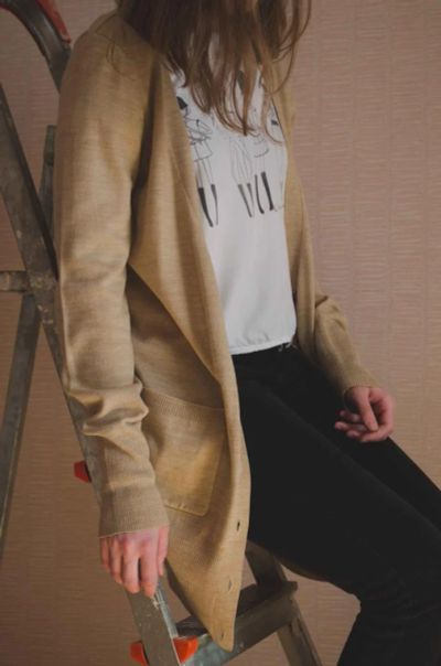Лот: 7165161. Фото: 1. удлиненный кардиган. Свитеры, толстовки, худи