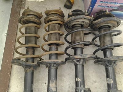 Лот: 4668534. Фото: 1. Стойки KYB Mazda Capella. Ходовая, подвеска, рулевое управление