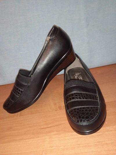 Лот: 19148153. Фото: 1. Новые женские туфли лоферы, очень... Туфли
