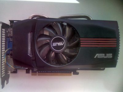 Лот: 11833841. Фото: 1. Asus GTX 550ti 1Gb GDDR5. Видеокарты