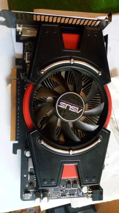 Лот: 11443799. Фото: 1. ASUS GeForce GTX 550 Ti. Видеокарты