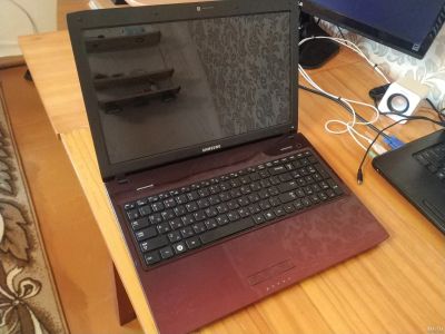 Лот: 18039358. Фото: 1. Samsung NP-R580-JT02RU. Ноутбуки