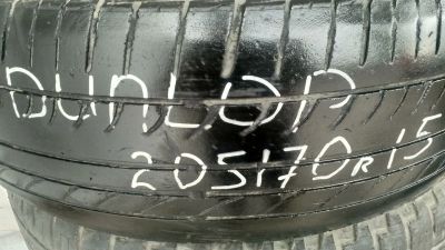 Лот: 16218917. Фото: 1. 205/70 R15 Dunlop одно. Шины