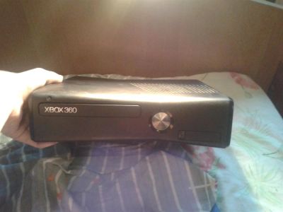 Лот: 3049571. Фото: 1. xbox 360 slim 250gb. Игровые приставки, консоли