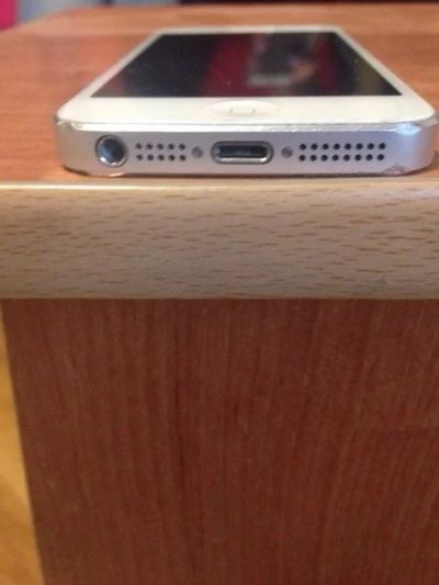 Лот: 4033007. Фото: 1. Apple iPhone 5 16gb white. Смартфоны