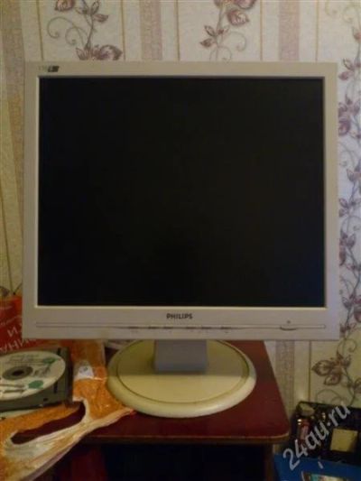 Лот: 2246485. Фото: 1. Монитор Philips 17. ЖК-мониторы
