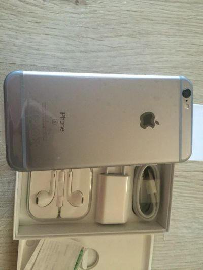 Лот: 7143170. Фото: 1. iPhone 6S 64 Gb Space Gray. Смартфоны