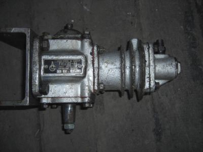 Лот: 4746857. Фото: 1. компрессор газ 66. Двигатель и элементы двигателя