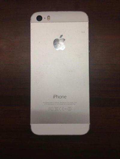 Лот: 6103965. Фото: 1. iPhone 5s 16gb. Смартфоны