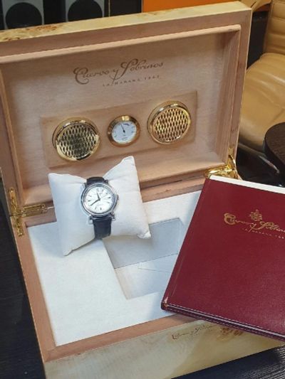 Лот: 18878292. Фото: 1. Люксовые часы Cuervo y Sabrinos... Оригинальные наручные часы