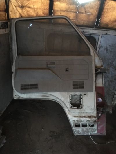 Лот: 11769091. Фото: 1. Дверь левая Isuzu elf nhr 54. Кузов