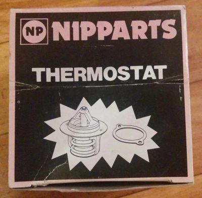 Лот: 10843108. Фото: 1. Термостат Nipparts J1535000 (новый... Другое (автозапчасти)
