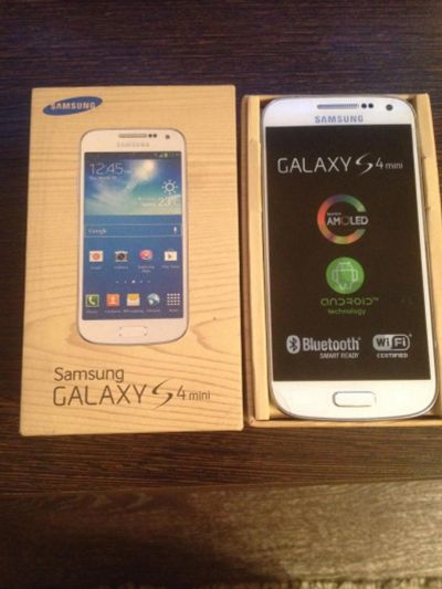 Лот: 8005770. Фото: 1. Samsung galaxy s4 mini. Смартфоны
