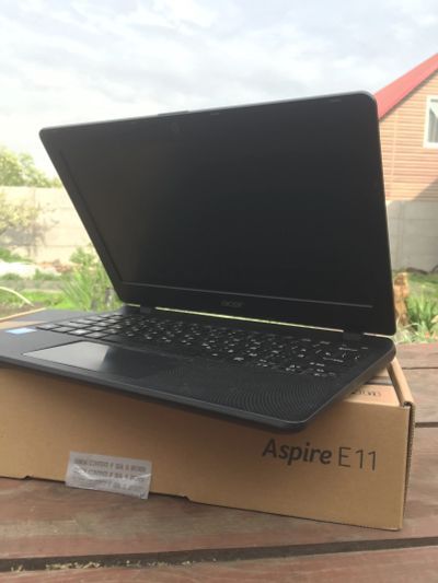 Лот: 11612456. Фото: 1. Продам нетбук-ультрабук acer aspire... Ноутбуки