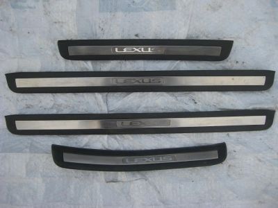 Лот: 10778572. Фото: 1. Накладки порогов Lexus GS 300. Кузов