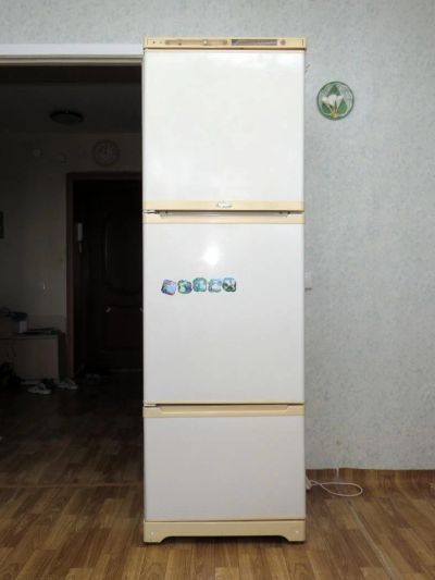 Лот: 4496126. Фото: 1. Трёхкамерный холодильник Stinol-104EL... Холодильники, морозильные камеры