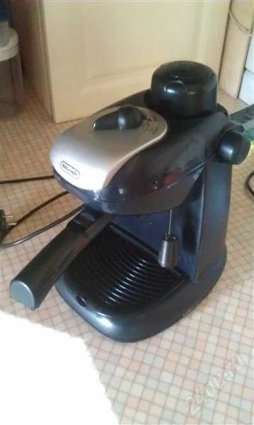 Лот: 2850224. Фото: 1. Кофеварка DeLonghi ec7. Чайники, кофемашины, кулеры