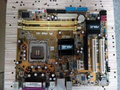 Лот: 10787266. Фото: 1. Материнская плата (LGA775) Asus... Материнские платы