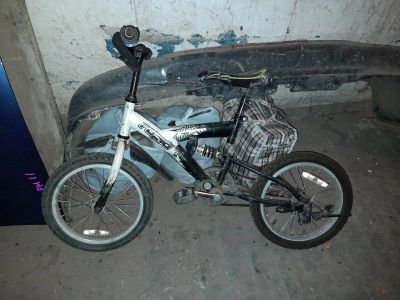 Лот: 16930183. Фото: 1. Велосипед. Самокаты