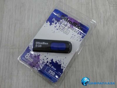 Лот: 13840267. Фото: 1. 8GB накопитель Oltramax 250 синий. USB-флеш карты