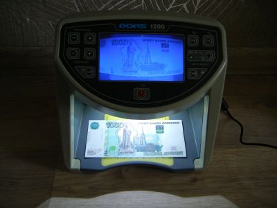 Лот: 17538765. Фото: 1. Детектор банкнот 1 DORS 1200. Другое (оборудование)