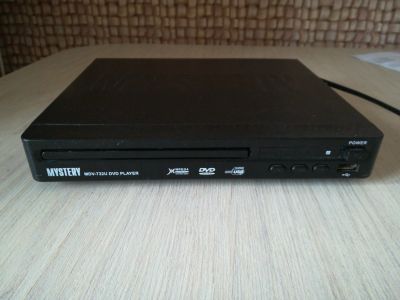 Лот: 12539583. Фото: 1. DVD Player Mystery MDV-732U. DVD, Blu-Ray плееры