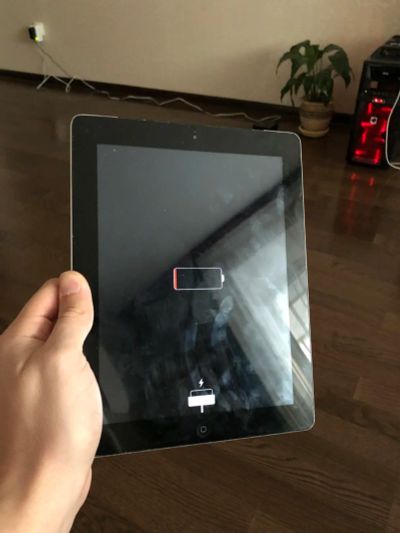 Лот: 10944559. Фото: 1. iPad 2 16 GB. Планшеты