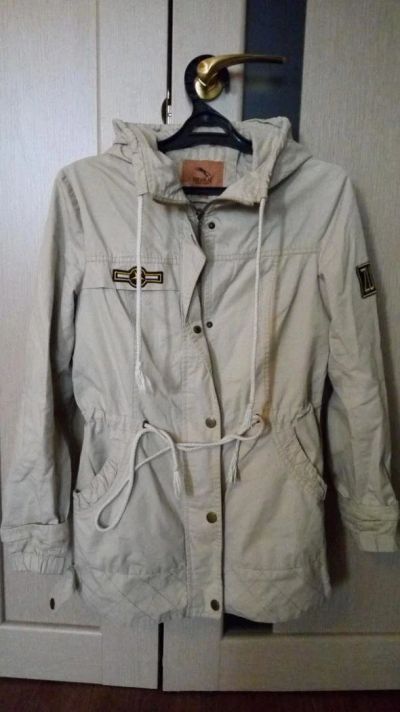 Лот: 9587302. Фото: 1. Продам парку. Верхняя одежда